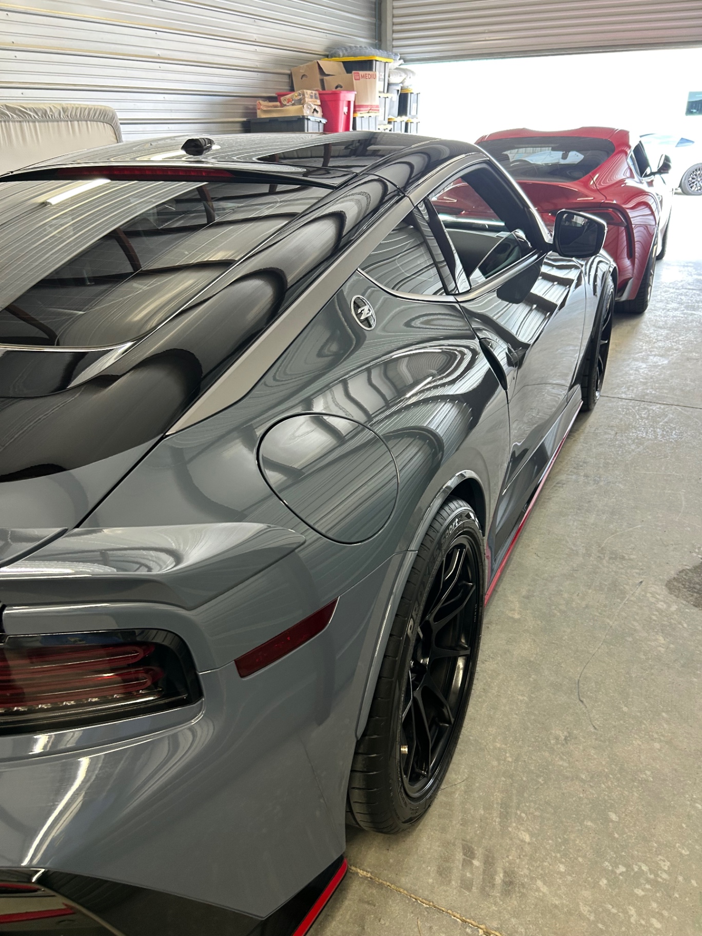 Rear profile of the gray Nissan Z NISMO coupe